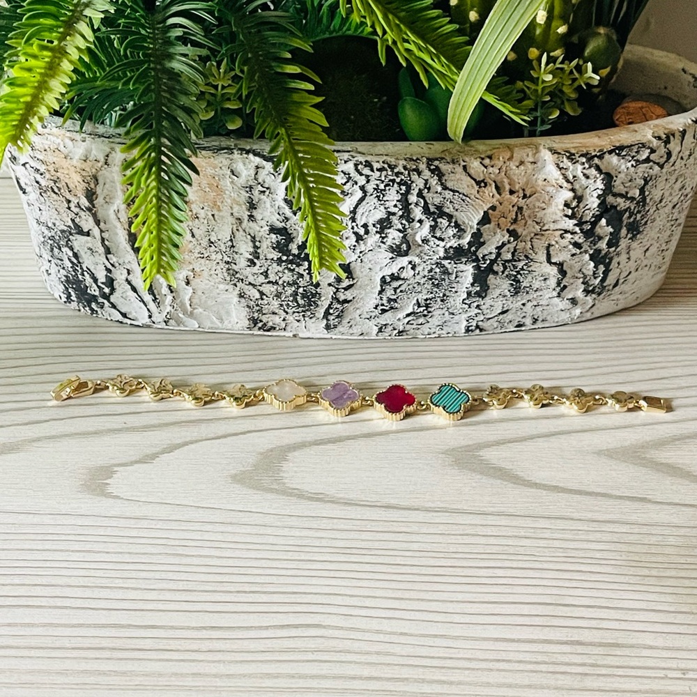 Gold Multi-Stone Clover Link Bracelet - Pink, Purple, Red, Turquoise